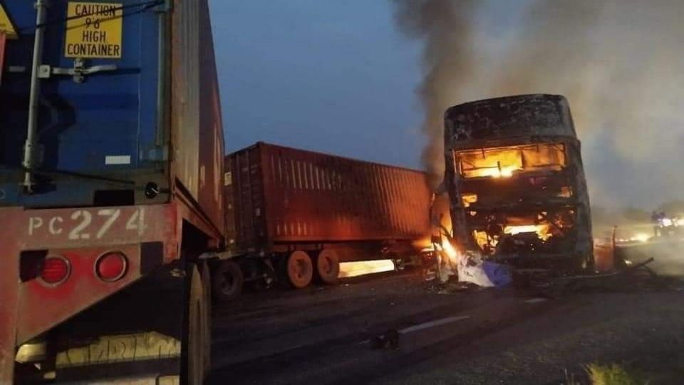 Fatal Accidente Deja Saldo De Personas Calcinadas Y Heridas En La