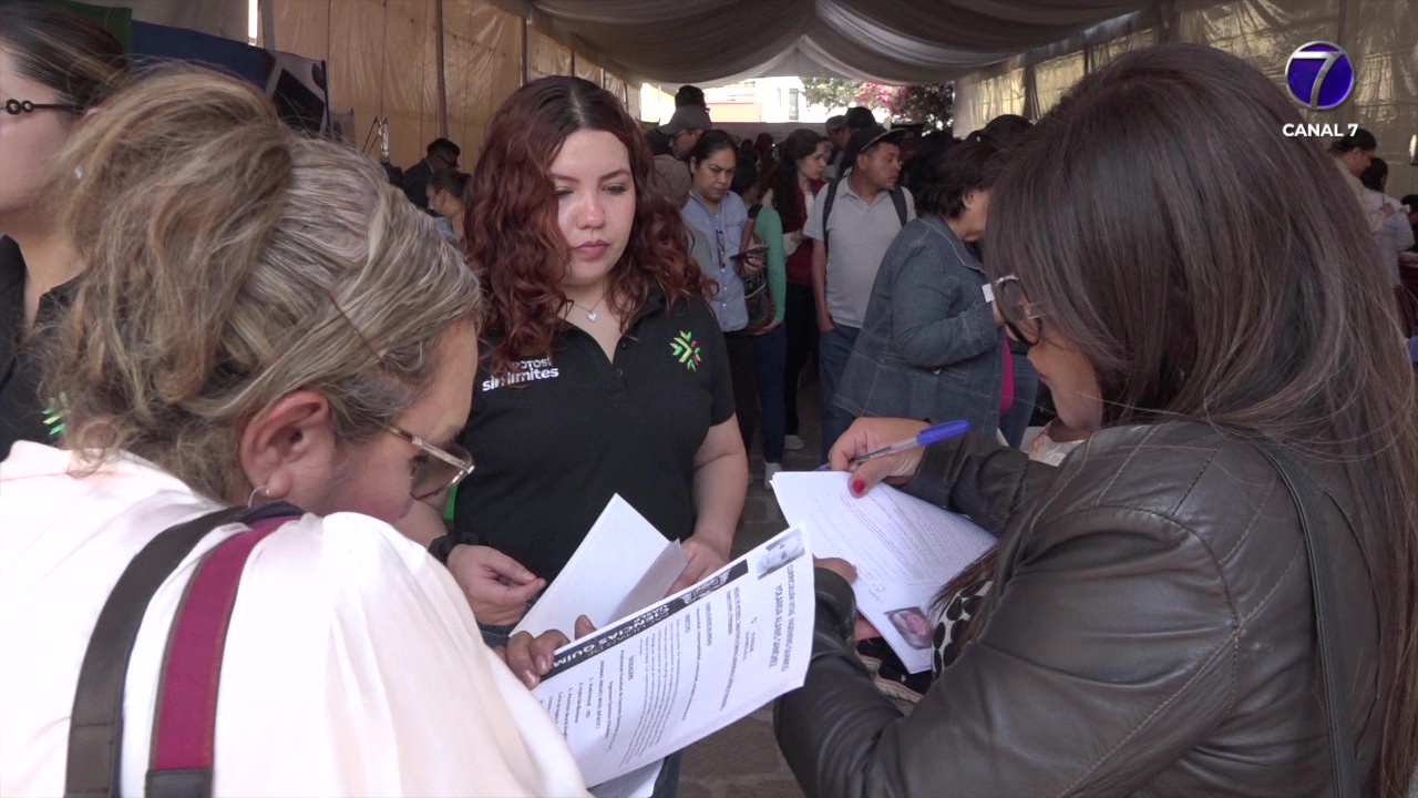 Ofertaron 36 empresas más de 700 vacantes en Feria Nacional del Empleo ...