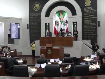 Desconocen ciudadanos a sus diputados; "solo salen en campaña", justificaron 1 Poky03SondeoDiputados