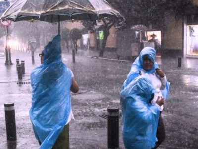 SMN alerta por lluvias intensas, vientos de hasta 80 km/h y calor extremo 22 00 17