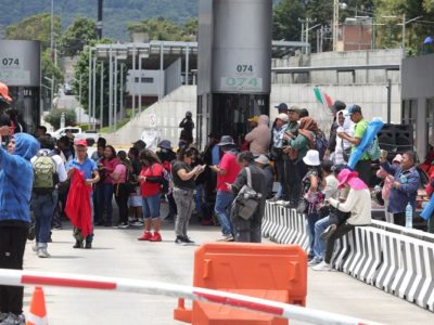Más de 17 mil escuelas permanecen cerradas por movilización de la CNTE 15 03 9