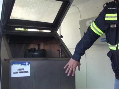 Poky02PapelerasCapital