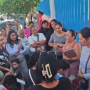Padres de familia acusan a directora de presunta malversación de fondos en La Lomita, SEER ya investiga el caso 8 Poky04SEERQueja