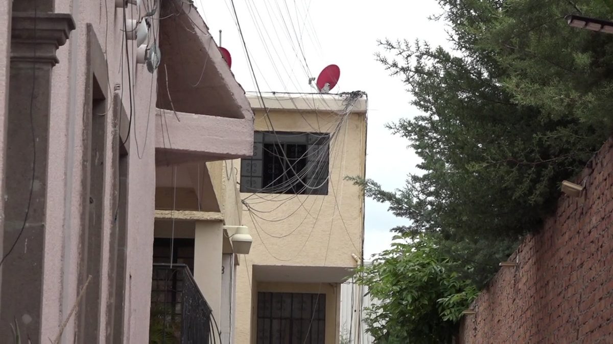 Acumulación de humo causa explosión en Av. Carranza, un ciudadano resultó con heridas de consideración 1 Poky0IncendioCarranza