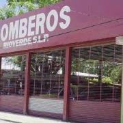 Lluvia da tregua en reportes de incendio en pastizales de Zona Media 11 Xochi02BomberosLluvias