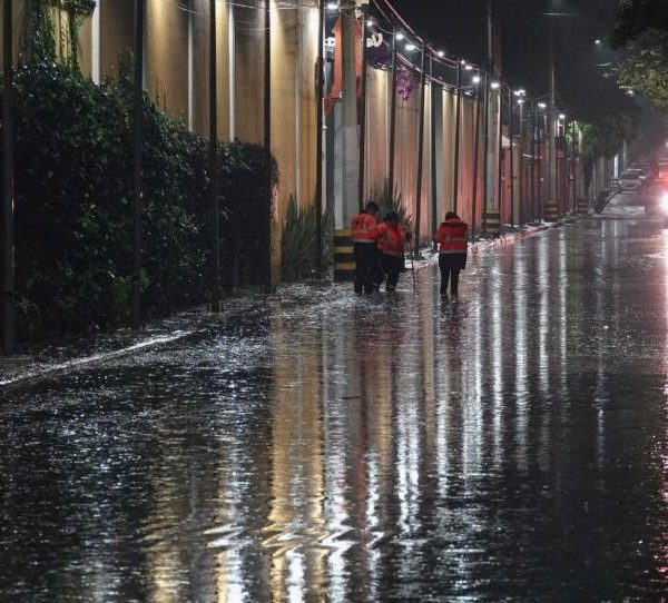 SMN prevé lluvias intensas en el occidente y calor extremo en el norte del país 5 00 17