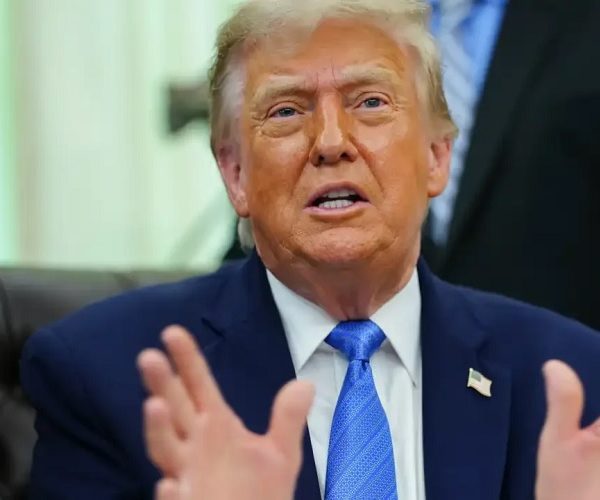 Trump asegura que Rusia y China no apoyan a Irán con armamento 5 04 15
