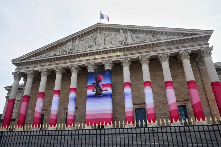 Francia aprueba ley que permitirá la muerte médicamente asistida bajo estrictas condiciones 4 04 7