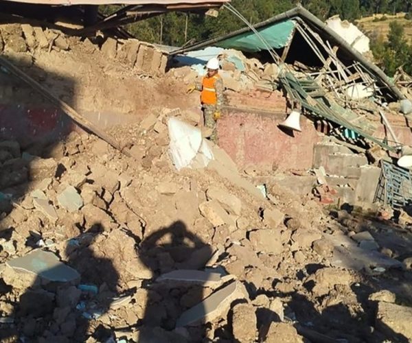 Sismo de magnitud 5.1 deja al menos cinco muertos en la región andina de Perú 7 05 10