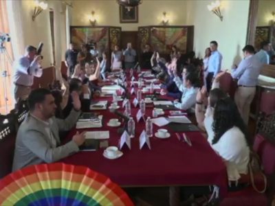 Poky03UnidadLGBT
