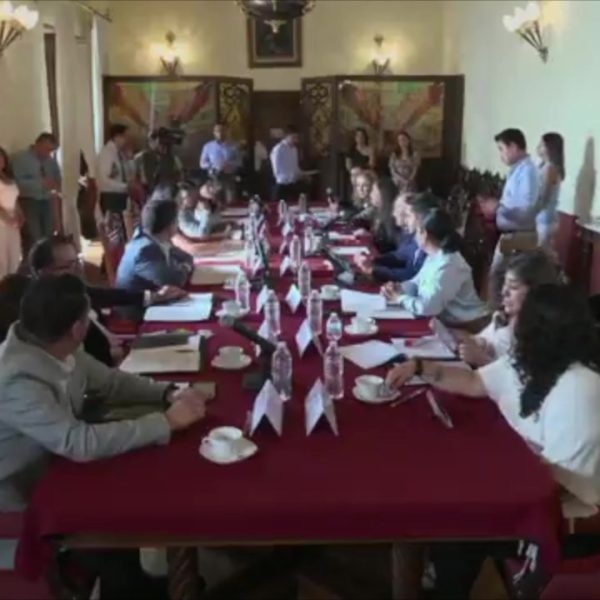 Poky04SesionCabildo