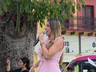 Xochi02Senadora
