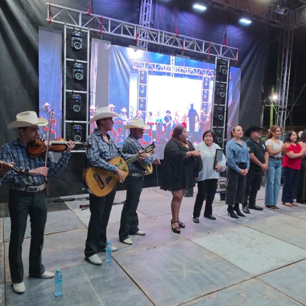 Concluye Festival del Huapango Arribeño, en su quinta edición 4 Xochi03Cierre