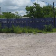 Justifica funcionaria posibilidad de incremento de violencia familiar en temporada vacacional 13 Xochi04CentroJusticia