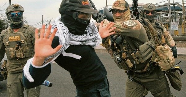 ICE se niega a identificar al agente que mató a un ciudadano mexicano 4 featured 19