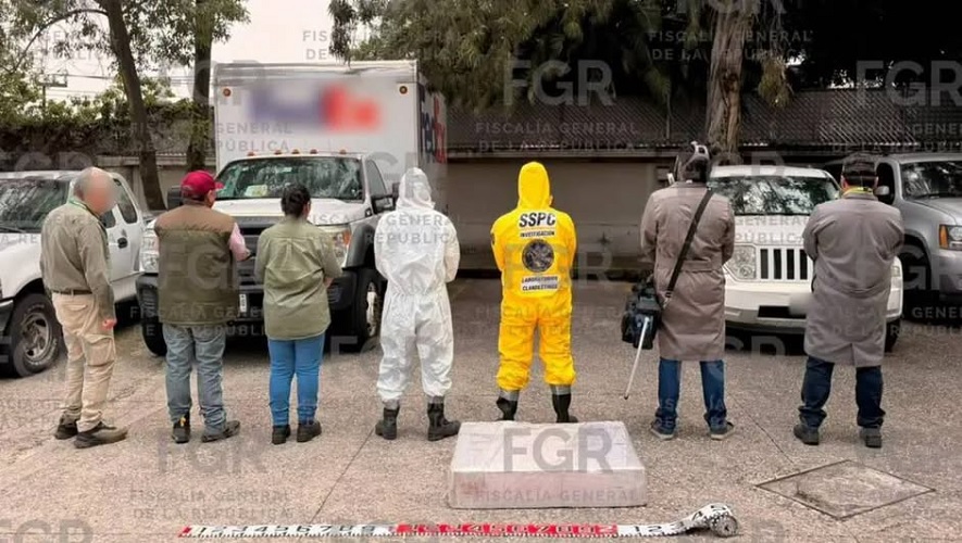 FGR investiga hallazgo de cargamento de mercurio en Gustavo A. Madero 2 09 23