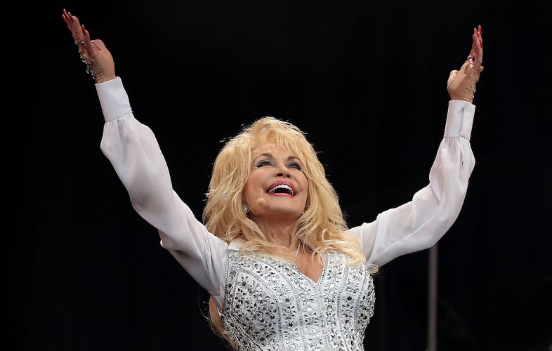 Muere Dolly Parton a los 80 años, leyenda de la música country 2 11 3