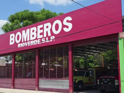 Ante aumento de accidentes carreteros, se suman bomberos de Zona Media a labores de coordinación y rescate 1 Xochi02Bomberos