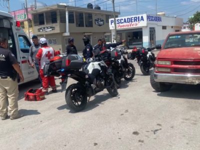 Choque entre camioneta y cuatrimoto, deja a menor con lesiones leves 6 Xochi05Menor