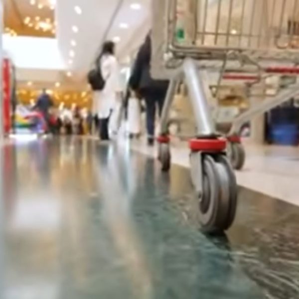 Aunque con cautela crece confianza de consumidores en Mexico